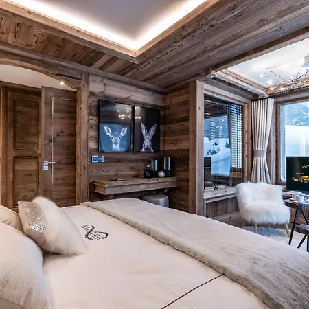Skyward Sanctuary Where Alpine Soar Apartamento