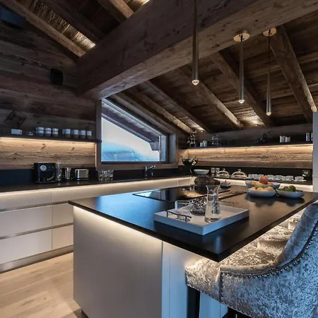 Apartamento Skyward Sanctuary Where Alpine Soar